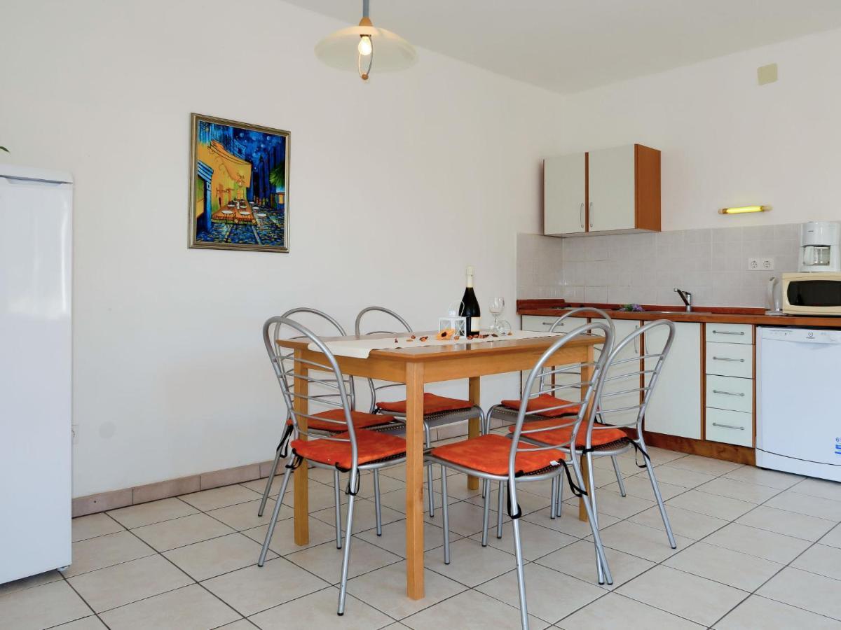 Apartment Andrea - Rab102 By Interhome Barbat na Rabu Kültér fotó