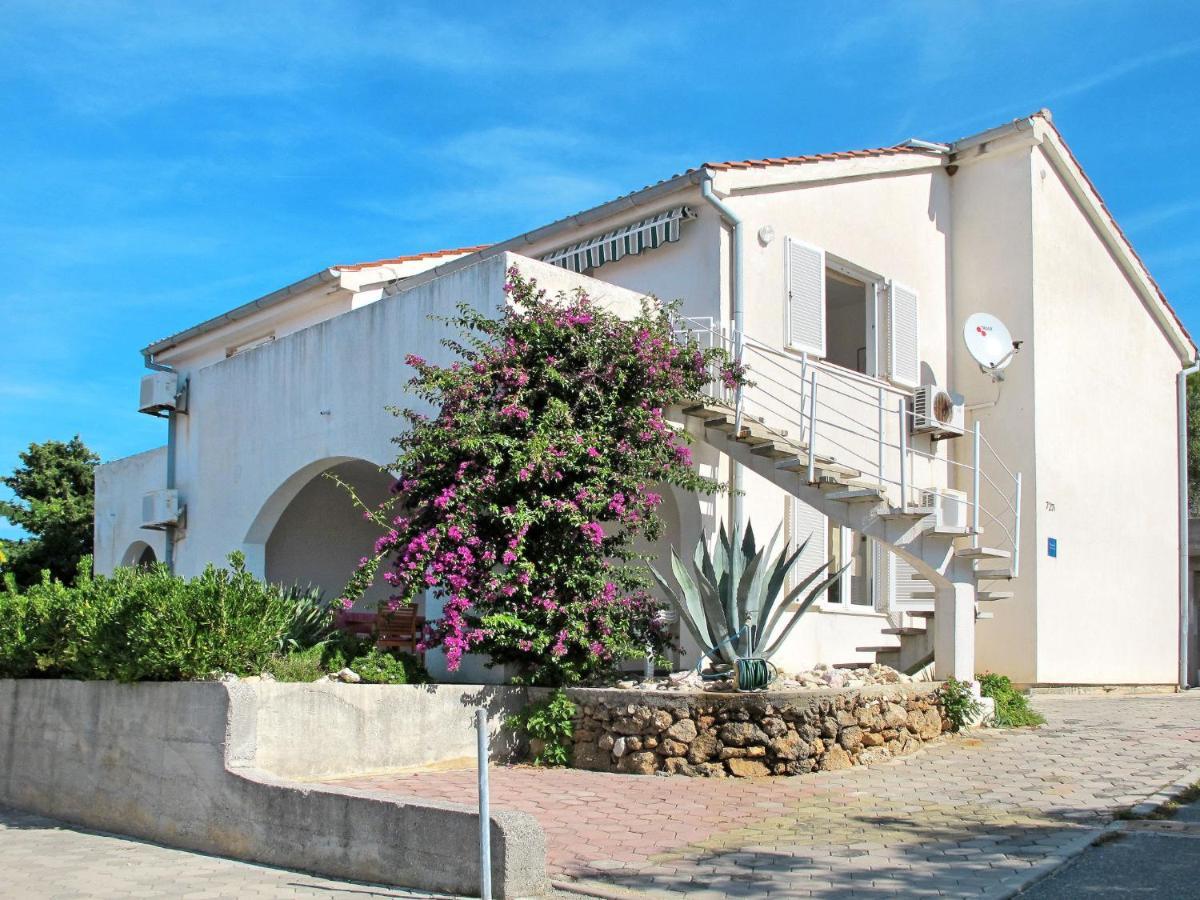 Apartment Andrea - Rab102 By Interhome Barbat na Rabu Kültér fotó